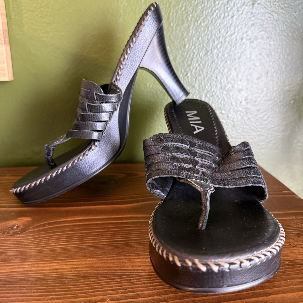 Vintage 90s Y2K MIA Blk Leather Stitched Kitten Heel Thong Sandals Brazil Sz 8.5 - Picture 6 of 15